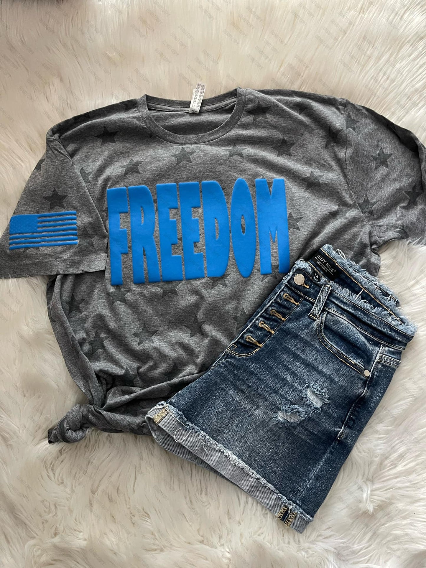 Freedom - Blue Puff