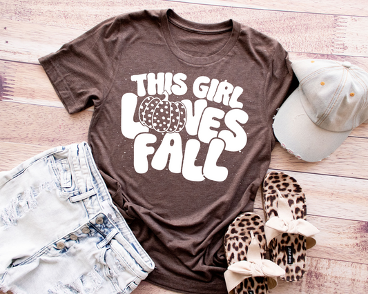 This Girl Loves Fall - Tee