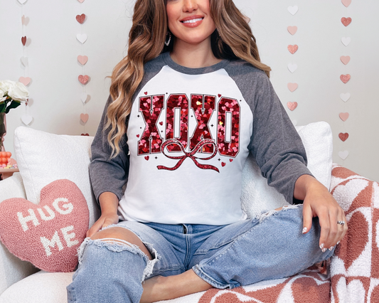 XOXO Faux Glitter - Raglan Tee